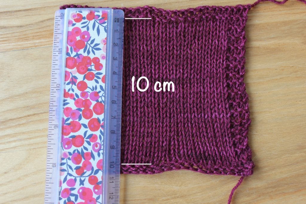 L'échantillon au tricot : comment et pourquoi le tricoter ?