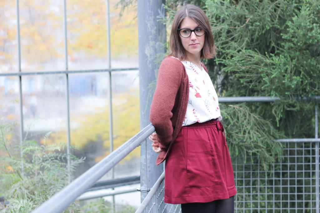 Tissu Lise Tailor - Falling flowers rose - Blouse Suun