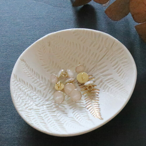 Alternative view of Bouton de bottine pailletté or - Blanc cassé