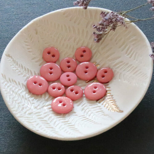 Alternative view of Bouton glitter deux trous - corail