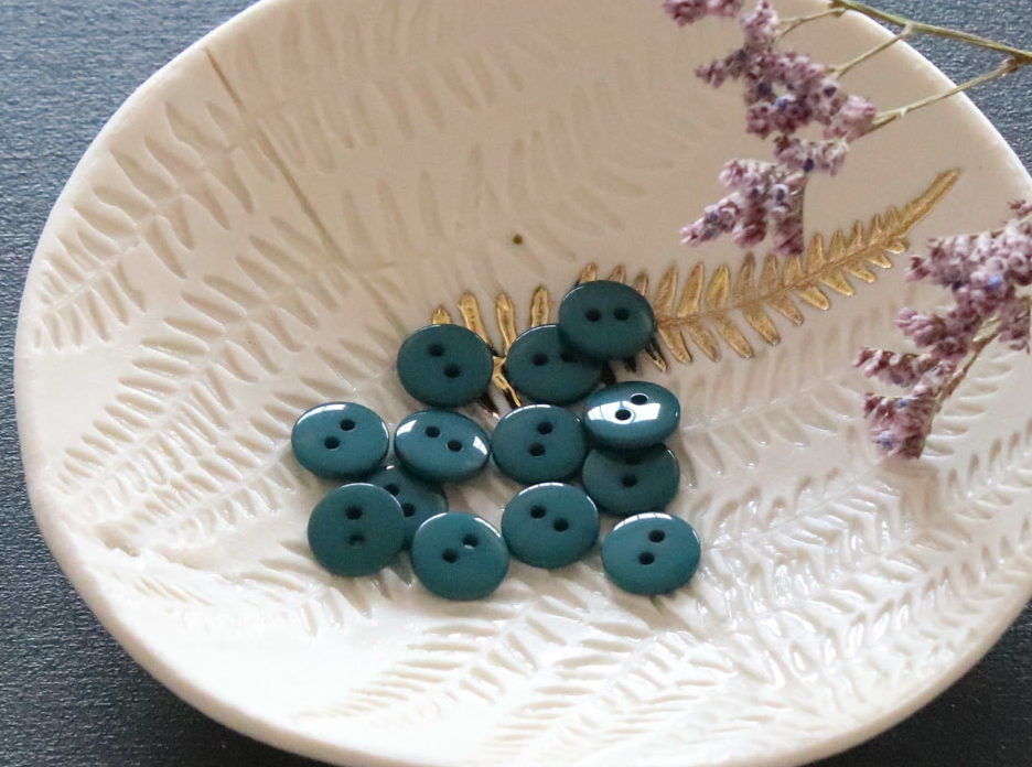 Bouton plat brillant - Vert sapin