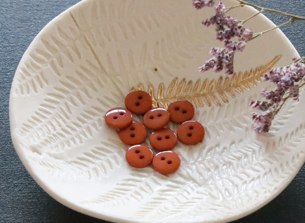 Bouton plat brillant - Caramel