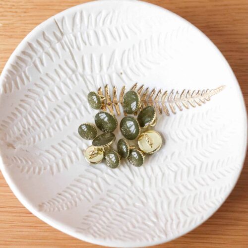 Alternative view of Bouton de bottine pailletté or - Kaki