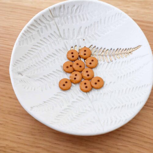 Alternative view of Bouton plat brillant - Bouton d'Or