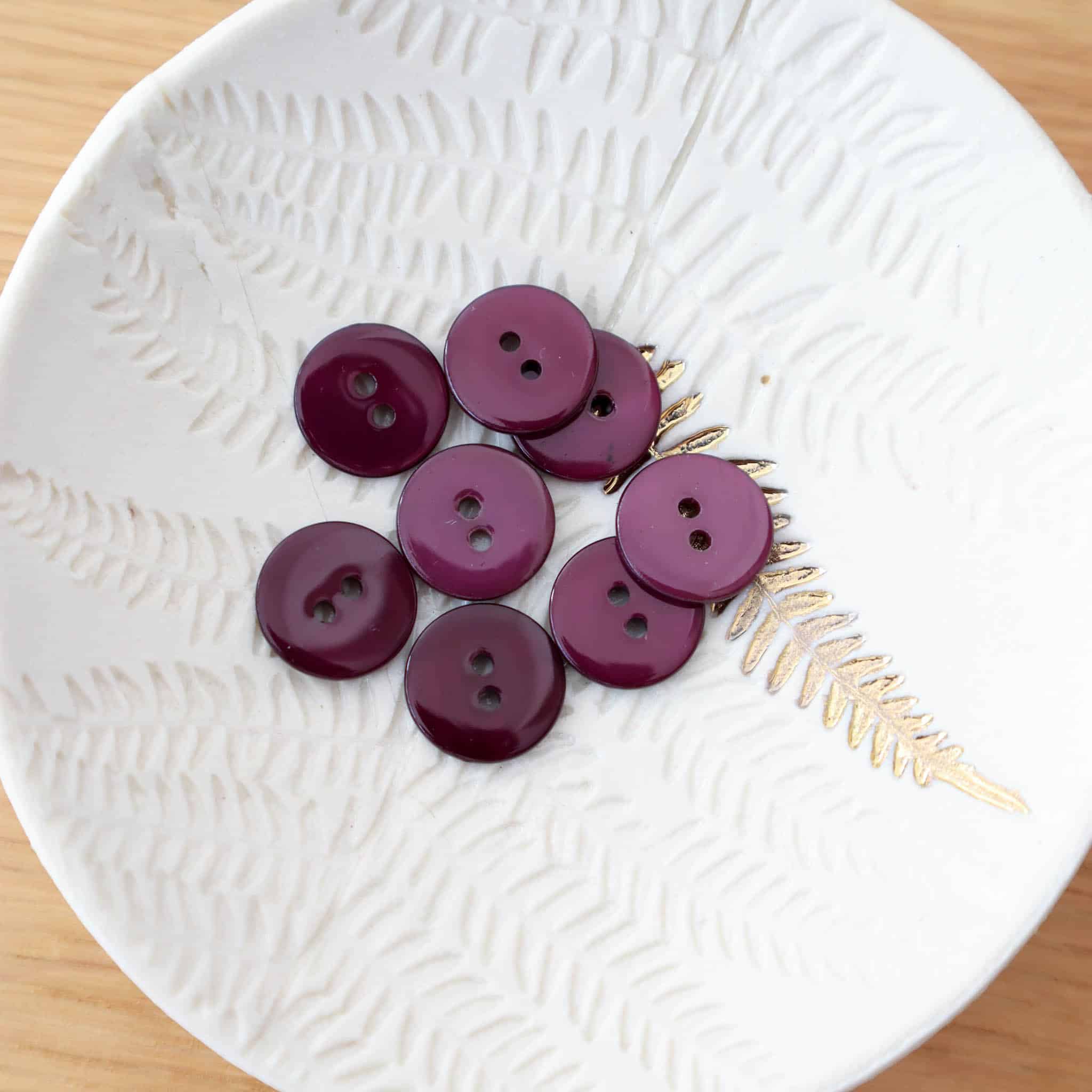 Bouton en nacre plat - Violet – Image 2