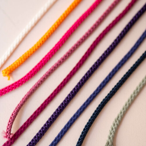 Alternative view of Cordon - au mètre