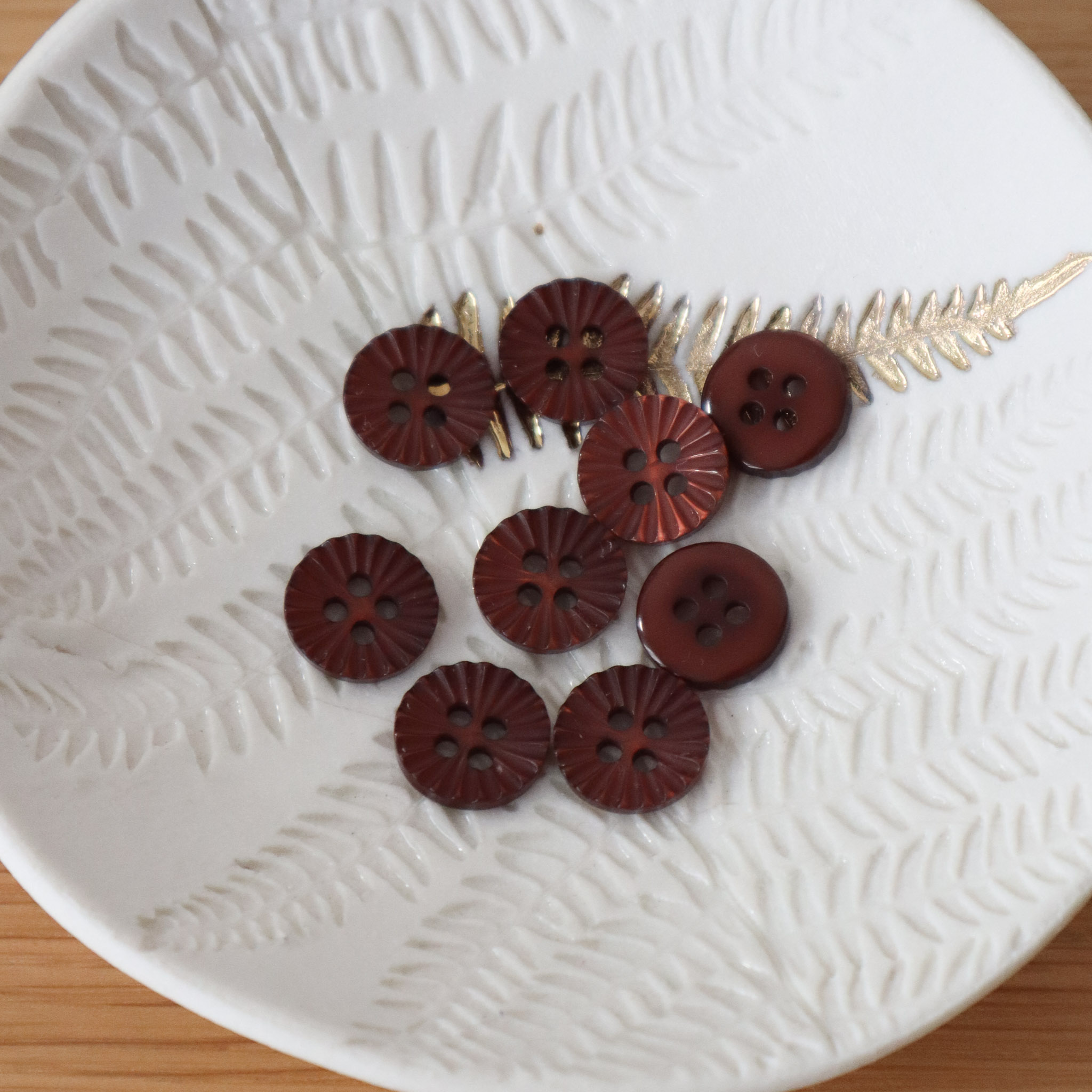 Bouton Pâquerette - Châtaigne